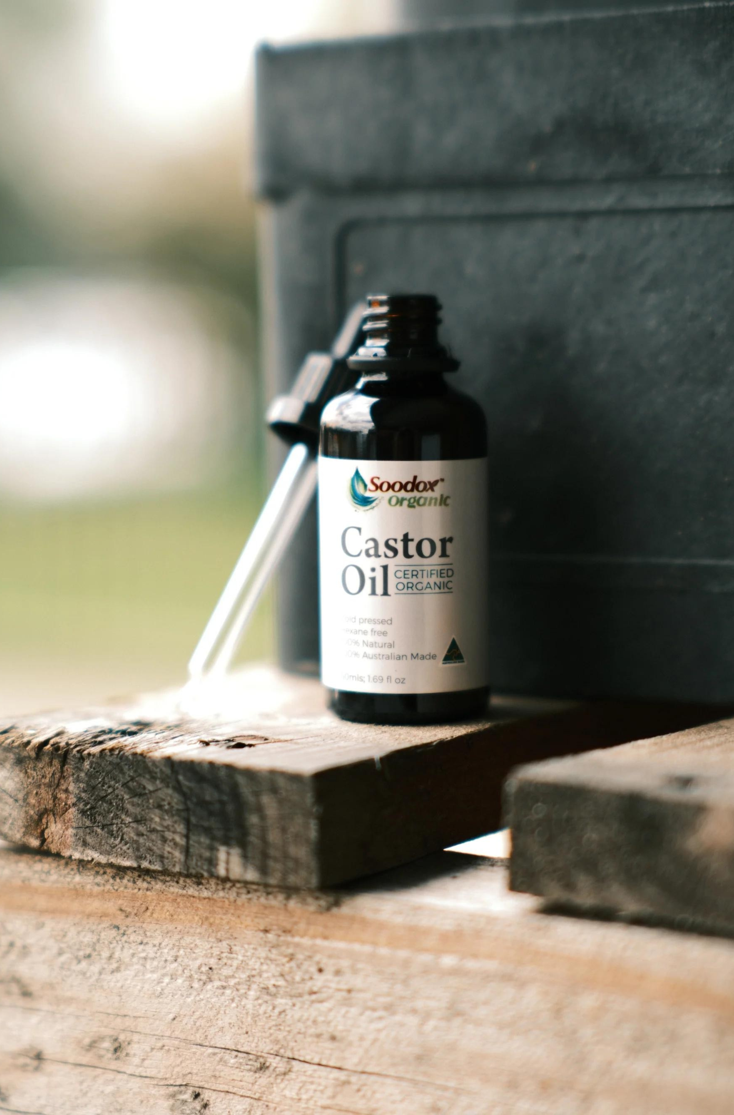 Soodox Organic Castor Oil 50ml with Oil Brushes