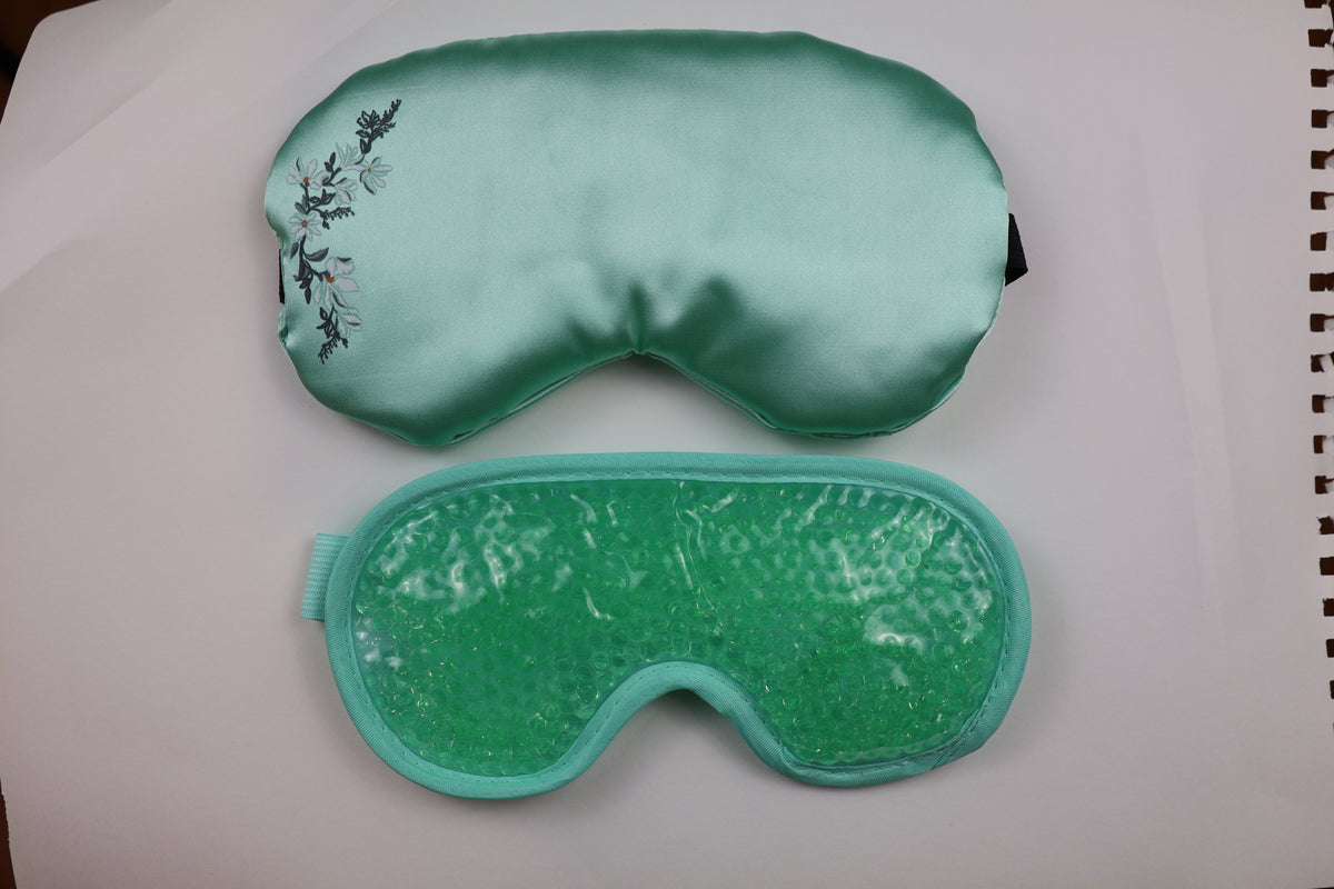 Soodox Hot & Cold Reusable Eye Mask with Bonus Silk Sleeve - GREEN